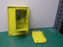 TTI080027003706 COVER SWITCH W/LABEL & TTI089027001023 COVER WIRE CONNECTION B