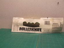 Screen Tight Professional Screening Roller Knife ROLLERKNIF
