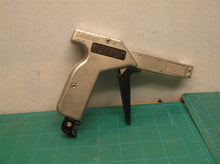 Panduit Corp Adjustable Tension Cable Tie Strapping Tool GS2B Made In USA