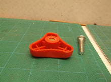 ~15/64 square carriage bolt craftsman? Knob