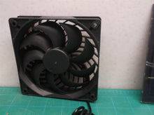 5" fan with bracket and solor panal