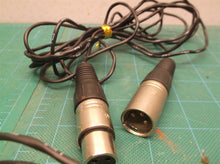 Lot of 4 audio jumper cables