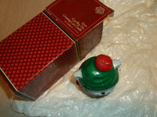 Avon Carolling Trio Crooning Cat Candle