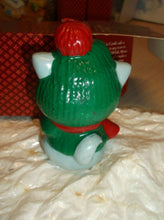 Avon Carolling Trio Crooning Cat Candle
