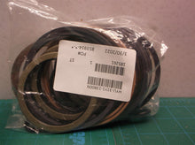 31Y1-13800N Bucket Cylinder Seal Kit Fits Hyundai R210LC-7 70x100mm