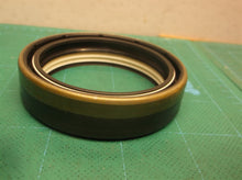 70025857 Axle Housing Seal Fits JLG G6-42A G9-43A G10-43A-55A G12-55A 7028718