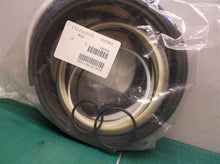 707-99-77190 Hydraulic Bucket Cylinder Seal Kit Fits Komatsu PC1250 140x200mm