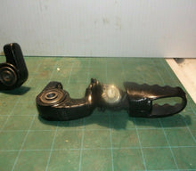 Marshin Chinese Set of 2 Footpegs