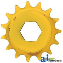 CC102997 Sprocket; Pickup 15 Tooth Fits John Deere: 435,446,456,466,545,550,
