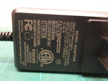100-240v 12v 2.5a AC-DC power adapter