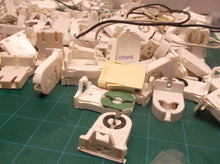 Large assortment of tombstone connectors