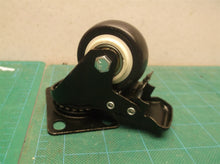 2" locking and rotating marring wheel