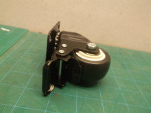 2" locking and rotating marring wheel