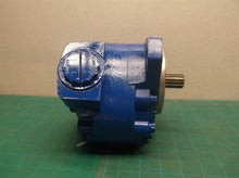 CASE HYDRAULIC PUMP 350 DOZER R24623 New old stock Opened inspected 24509-LBP