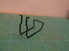 TTI312418002 ASSEMBLY ROLLER & TTI635565002 WIRE;GUARD off a PBLJS01 18 Volt Bru