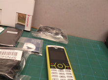 Motorola Renew W233 Prepaid Phone, Green (T-Mobile)(untested)