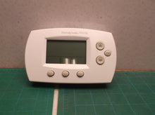 Honeywell home th6110d1005 5+1+1 Day Programmable Thermostat with mount plate
