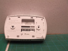 Honeywell home th6110d1005 5+1+1 Day Programmable Thermostat with mount plate