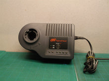 Ingersoll Rand BC20 Universal IQv Charger