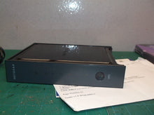 NETGEAR Wireless-N 300 Wi-Fi Router Model WNR2000 V2