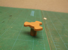 KitchenAid Genuine OEM Microwave Turntable Coupler / KMCS3022GSS Brown