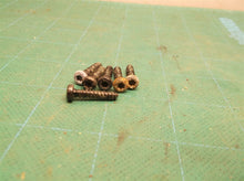 (6) 661864007 SCREW4 X 18mm TORX SOCKET HEAD