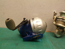 A lot of two fishing reels Zebco Micro SP Authentic casting Fishing reel, ZEBCO