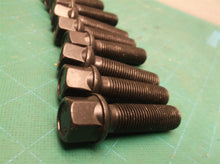 Set of 10 APR MS100177 LUG BOLTS 13MM BALL SEAT 45M