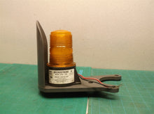 MICROSTROBE 470S-1280 Strobing Light with Steel Bracket missing 5001 bulb