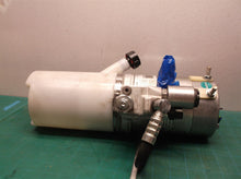 Hydac Hydraulic Pump Motor AMJ5918 2,2kW 24V 140A 8,3Nm with Hydraulic Fluid Res