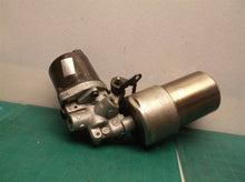 Toyota Pump Assy Brake Booster 47070-30060 OEM Genuine
