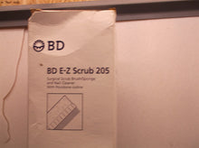 Lot of 26 BD E-Z Scrub 205 ref 372053 Exp. 2024, 01 RX
