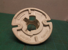 Sun-Lite Ceramic Base for Lightbulb with Socket