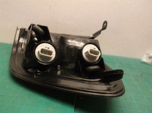 Eagle Eyes TY717-B000R Front Right Turn Signal Light For 01-04 Sequoia Tundra