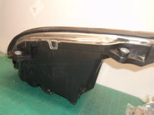 1996-2004 Freightliner Columbia Right Passenger Side Headlight Headlamp no rear
