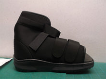 Darco Slim Line Cast Boot Size Small Black SLQ1B Open Square Toe
