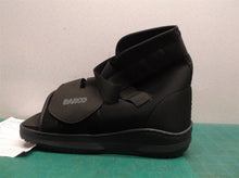 Darco Slim Line Cast Boot Size Small Black SLQ1B Open Square Toe