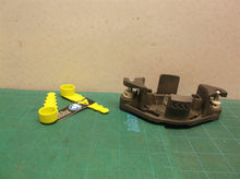 Ryobi AC052N1 2-In-1 Pivoting Fixed Line & Bladed Head