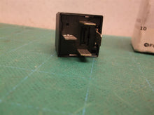 Hella 007791011 relay