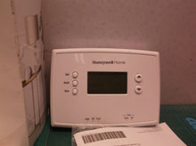 Honeywell Home RTH221B 1 Week Programmable Thermostat