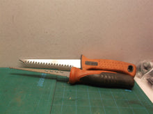 Milwaukee 48-22-0104 & Wal-board Rasping Jab Drywall Saw with 6" Blade