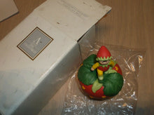 Avon Hearts Delight Porcelain Bell