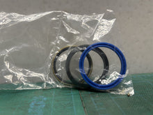 272768 Boom Cylinder Seal Kit Fit Ford/New Holland L325 L425 L225 Skid Steers