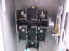 Eaton 30A 240V Heavy Duty Non-Fusible Safety Switch DG221URB