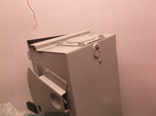 Eaton 30A 240V Heavy Duty Non-Fusible Safety Switch DG221URB