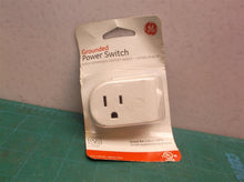 GE Power Switch Outlet Extender 3-Prong for Indoor Lights and Small Appliances