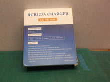 rcr123a battery charger
