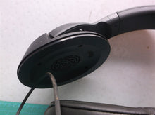 razer gaming headset wired missing one ear pad