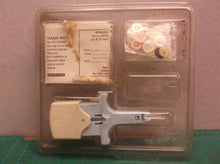 The Original Buttoneer Fastening System Needle Guard