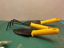 lot of 3 garden tools